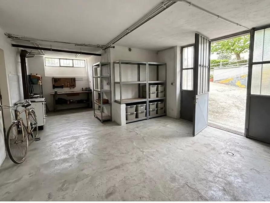 Immagine 11 di Villa in vendita  in Strada Ravetto 52 a Orbassano