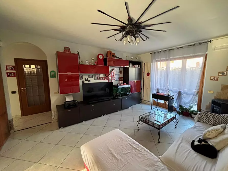 Immagine 13 di Quadrilocale in vendita  in Via Trana 2 a Sangano