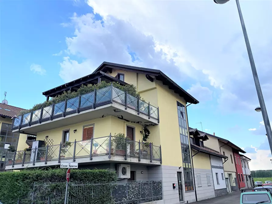 Immagine 1 di Quadrilocale in vendita  in Via Case Sparse 1 a Beinasco