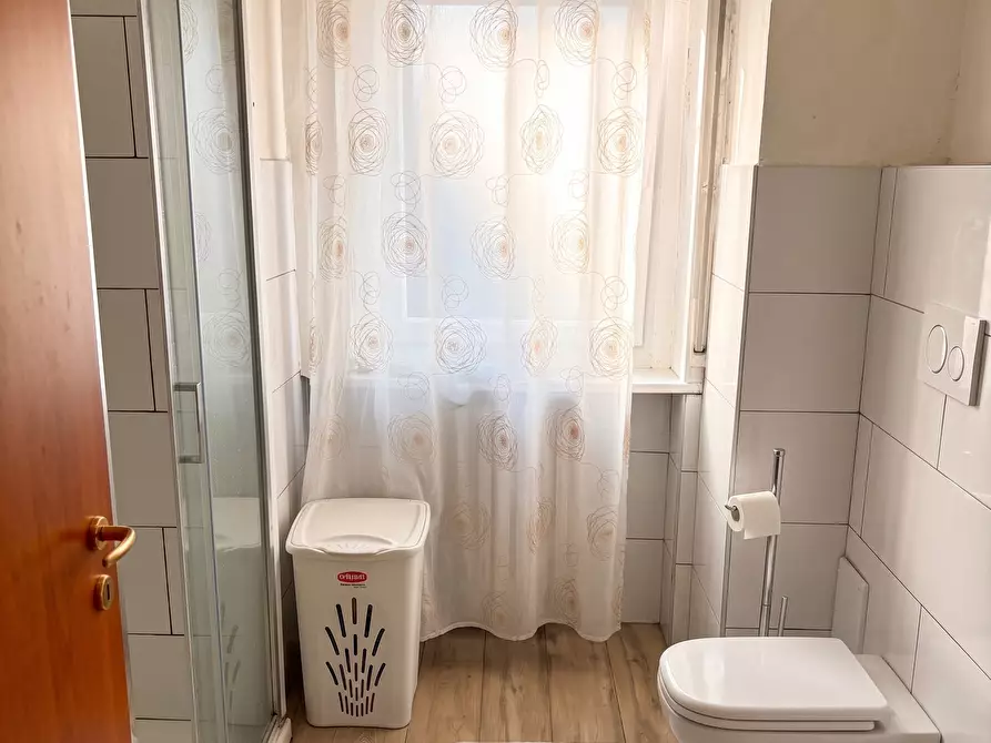 Immagine 8 di Trilocale in vendita  in Viale Papa Giovanni XXIII 15 a Beinasco