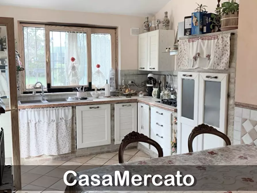 Immagine 9 di Casa bifamiliare in vendita  in Via dei Ciliegi a Rocca Priora