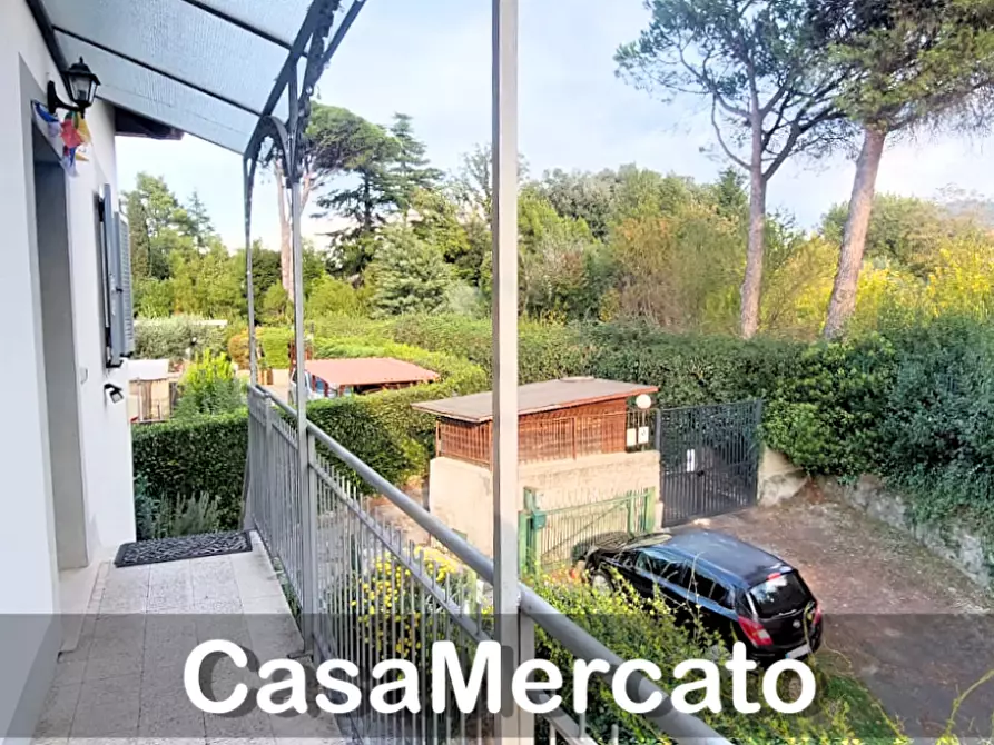 Immagine 17 di Bilocale in vendita  in Via Marino Campagna a Rocca Di Papa