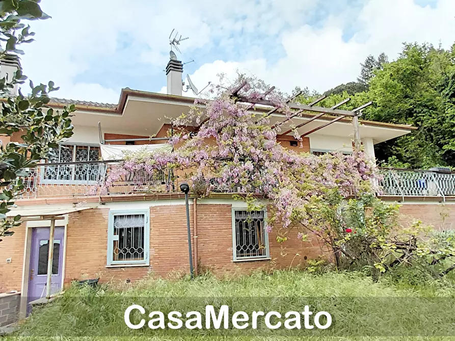 Immagine 2 di Appartamento in vendita  in Delle Rose a Rocca Di Papa