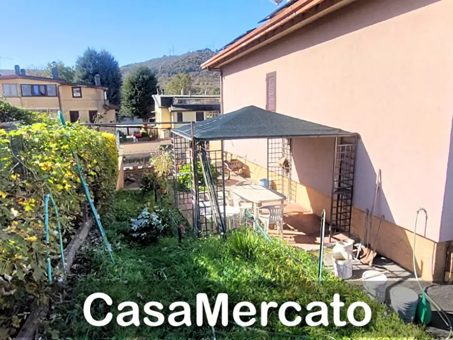 Immagine 16 di Trilocale in vendita  in Via Montepennolo a Rocca Di Papa