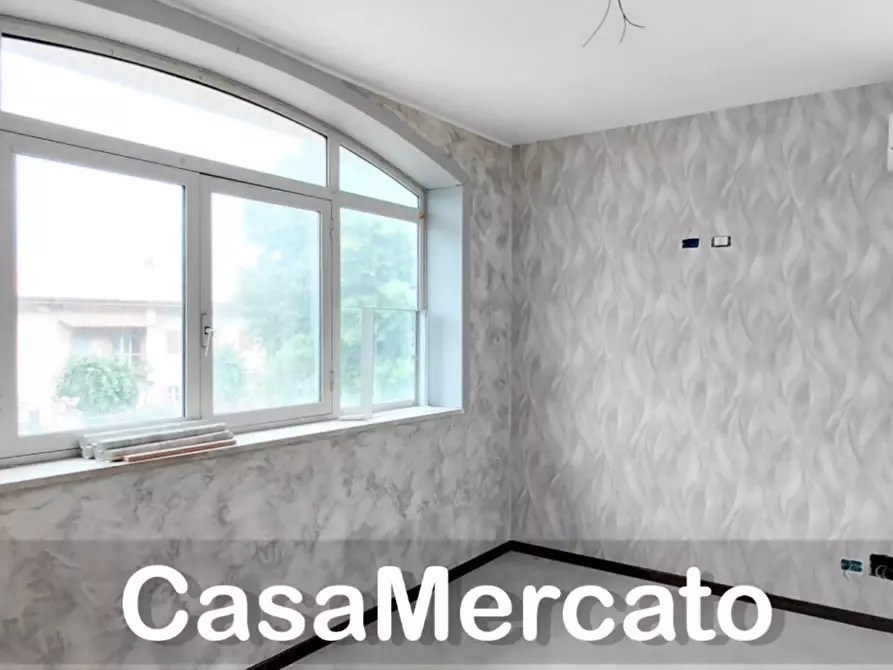 Immagine 11 di Ufficio in affitto  a Rocca Di Papa