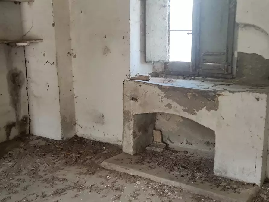 Immagine 8 di Casa indipendente in vendita  a Controguerra