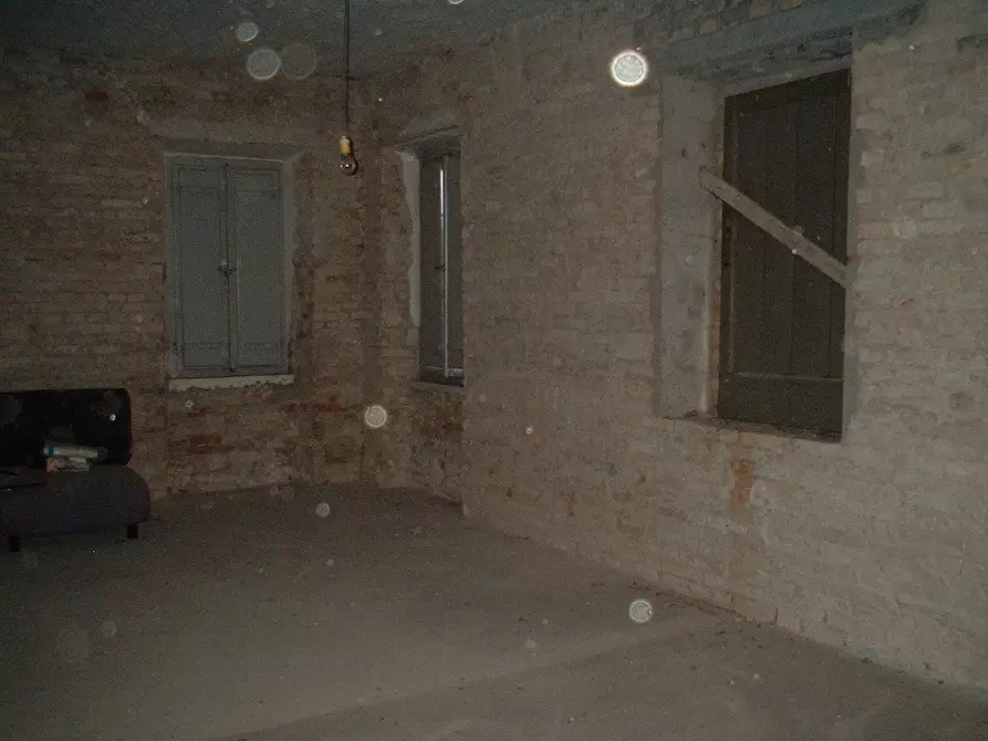 Immagine 25 di Casa indipendente in vendita  a Fermo