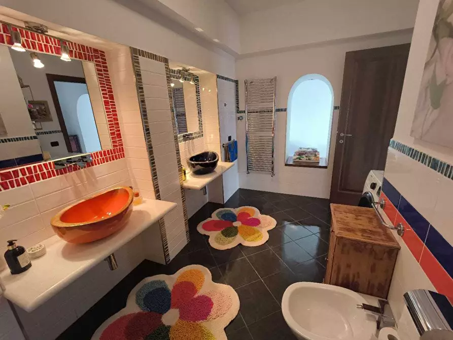 Immagine 8 di Villa in vendita  a Tortoreto