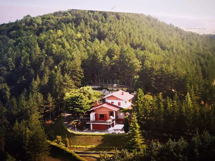 Immagine 7 di Casa indipendente in vendita  a Ascoli Piceno