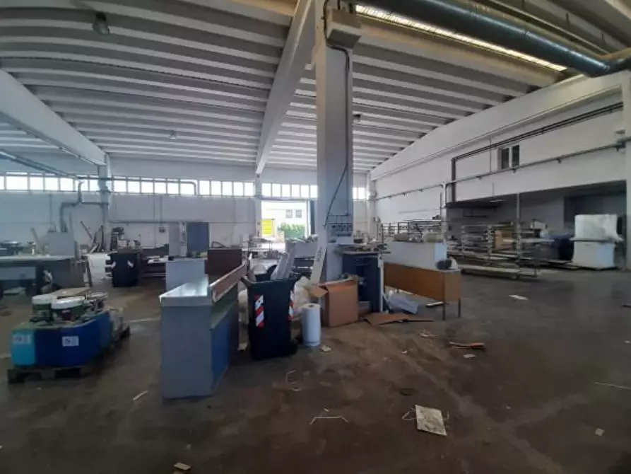 Immagine 1 di Capannone industriale in vendita  in via dell'industria 5-7 a Castelplanio
