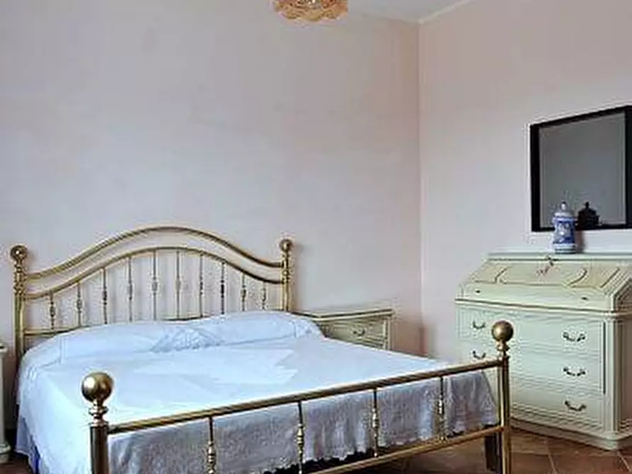 Immagine 30 di Agriturismo in vendita  a Castellana Grotte