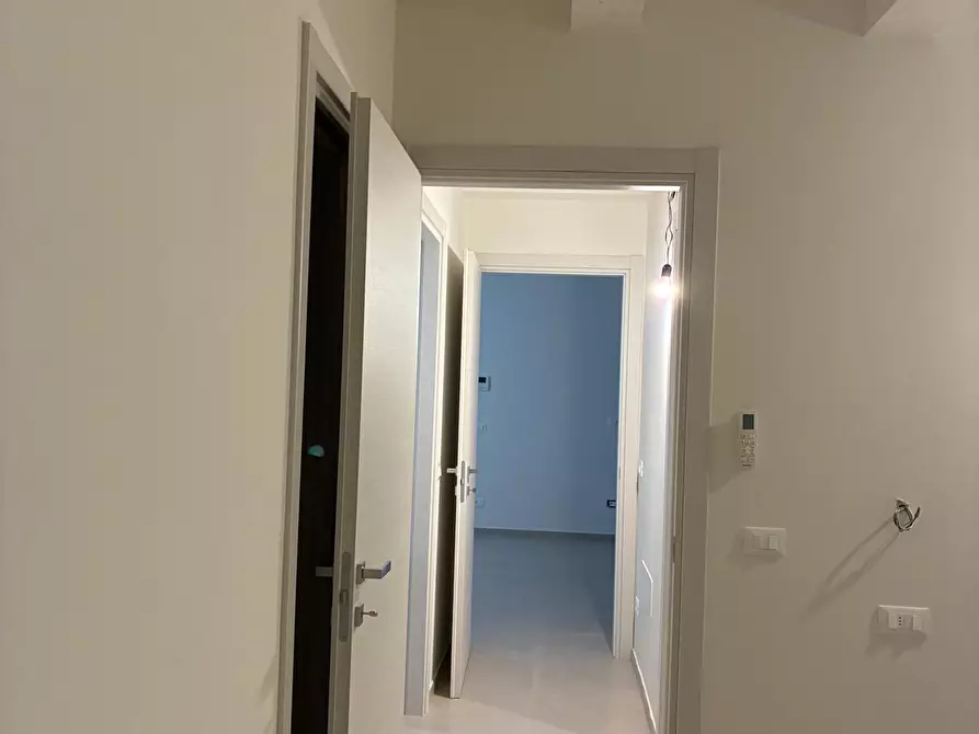 Immagine 17 di Quadrilocale in affitto  a San Benedetto Del Tronto