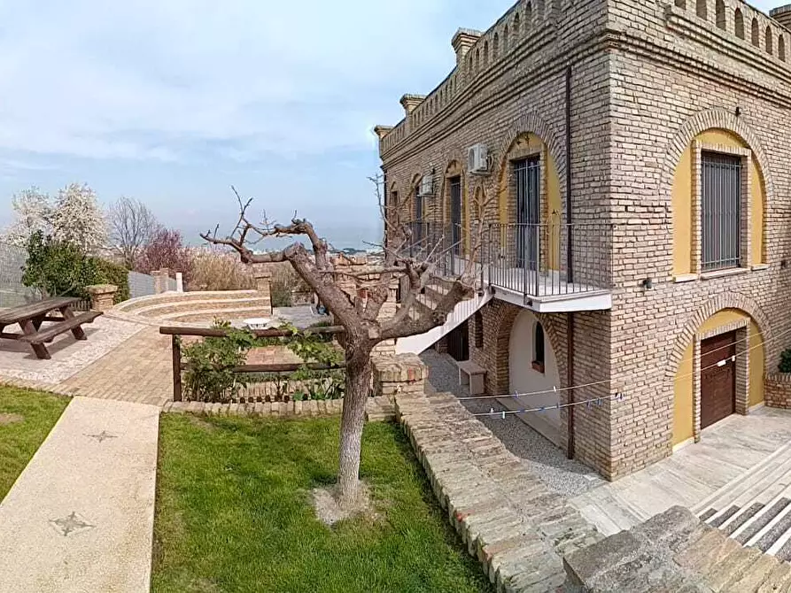 Immagine 39 di Villa in vendita  a Tortoreto