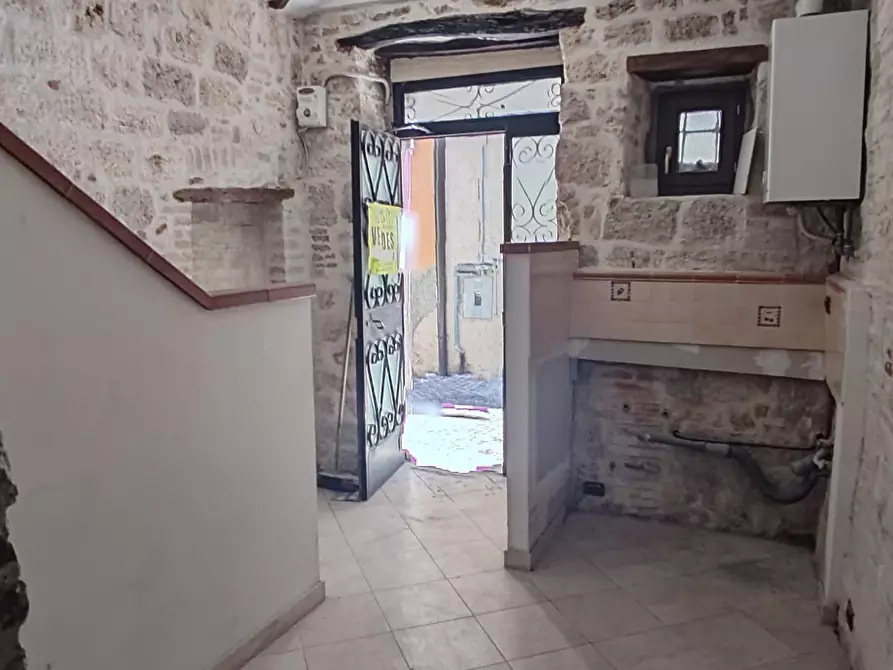 Immagine 5 di Casa indipendente in vendita  a Ascoli Piceno