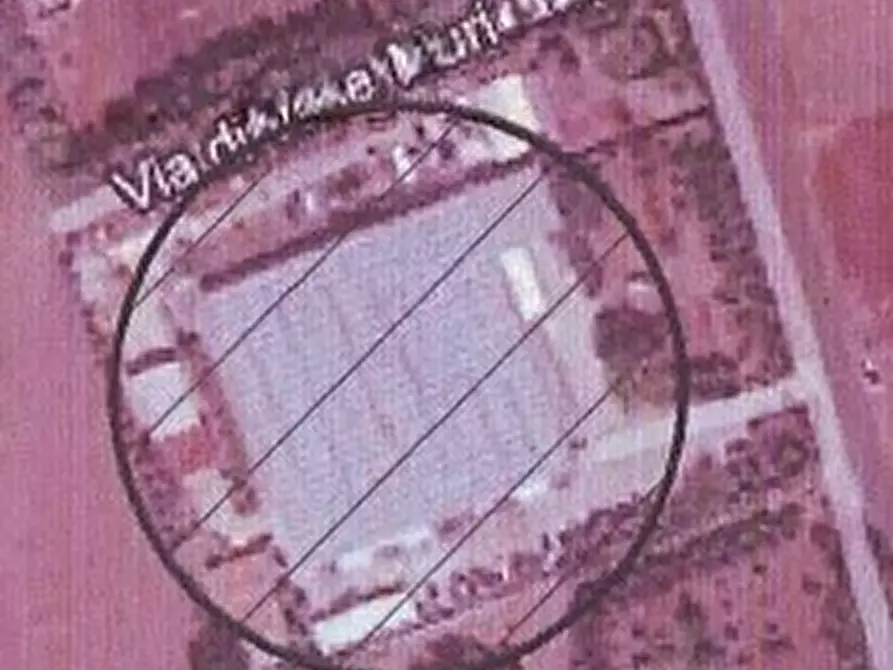 Immagine 28 di Capannone industriale in vendita  a Roma