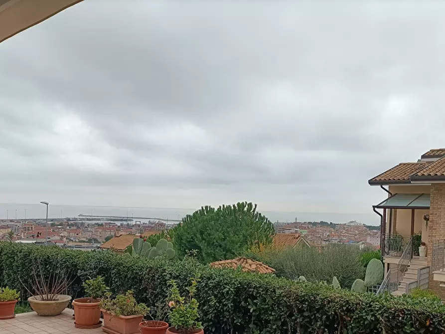 Immagine 35 di Casa indipendente in vendita  a San Benedetto Del Tronto