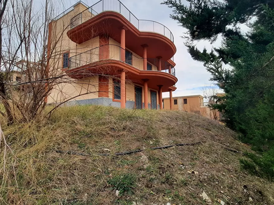 Immagine 31 di Casa indipendente in vendita  a Offida