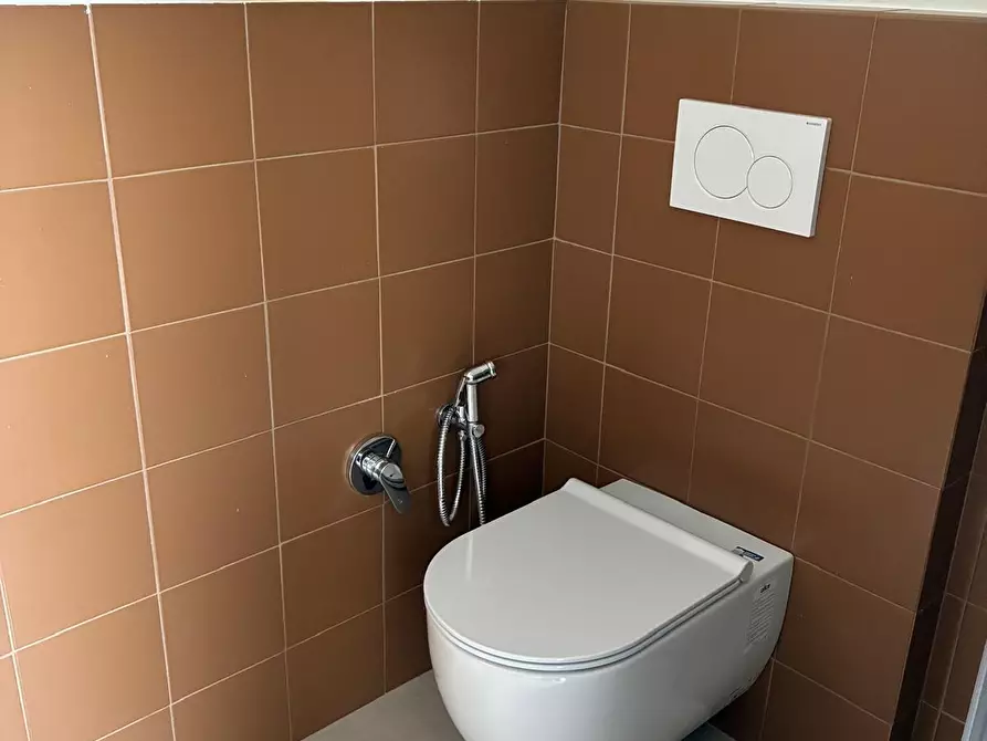 Immagine 23 di Quadrilocale in affitto  a San Benedetto Del Tronto