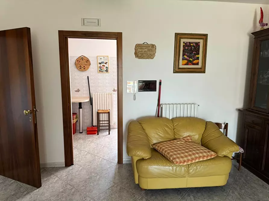 Immagine 11 di Appartamento in vendita  a Grottammare