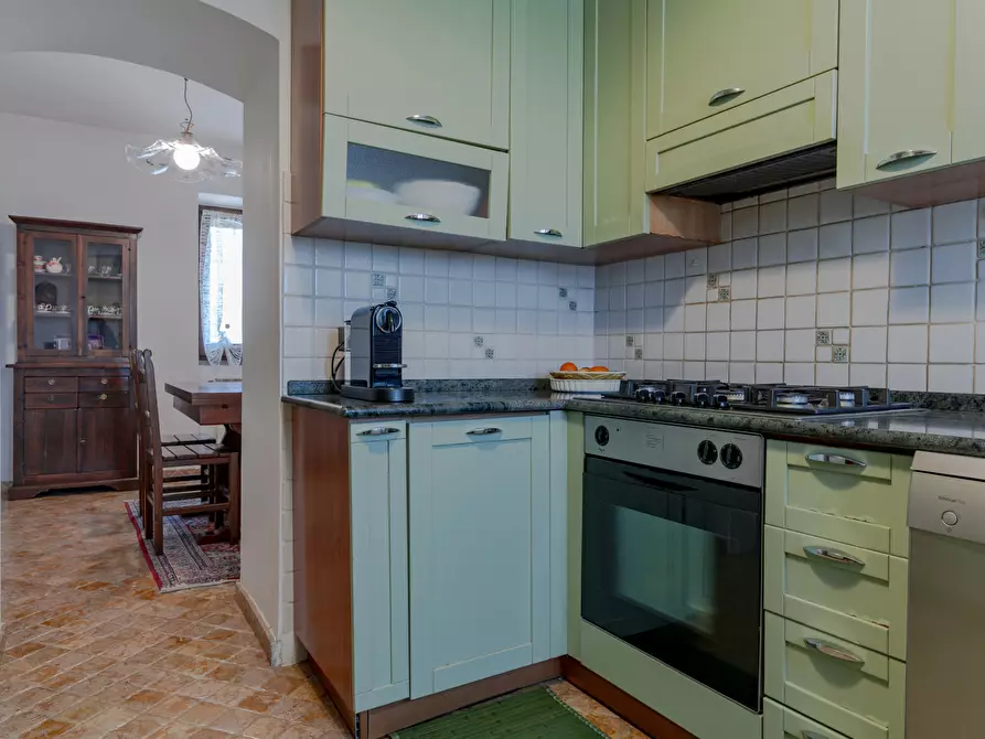 Immagine 33 di Casa indipendente in vendita  a Sarzana