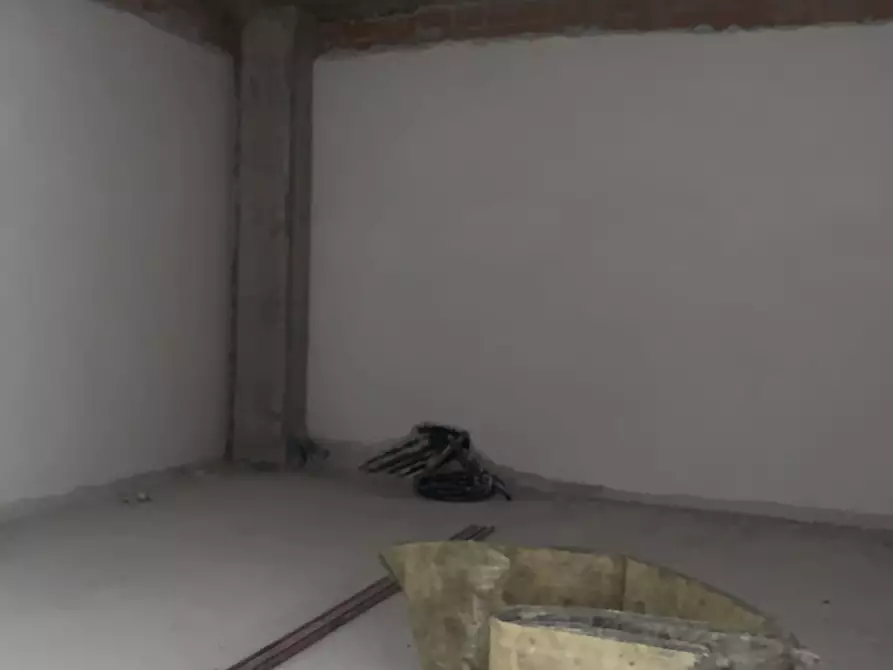 Immagine 9 di Laboratorio in vendita  a San Benedetto Del Tronto