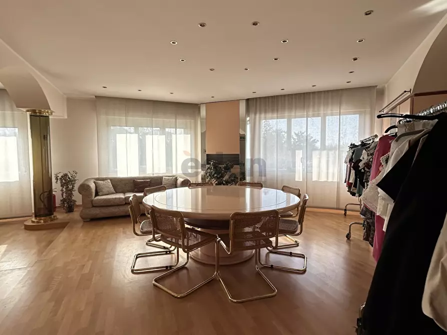 Immagine 45 di Ufficio in affitto  in Via Vittorio Bottego 49 a Modena