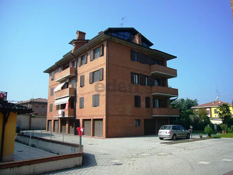 Immagine 1 di Trilocale in vendita  in Via G. d'Annunzio 131 a Castelfranco Emilia