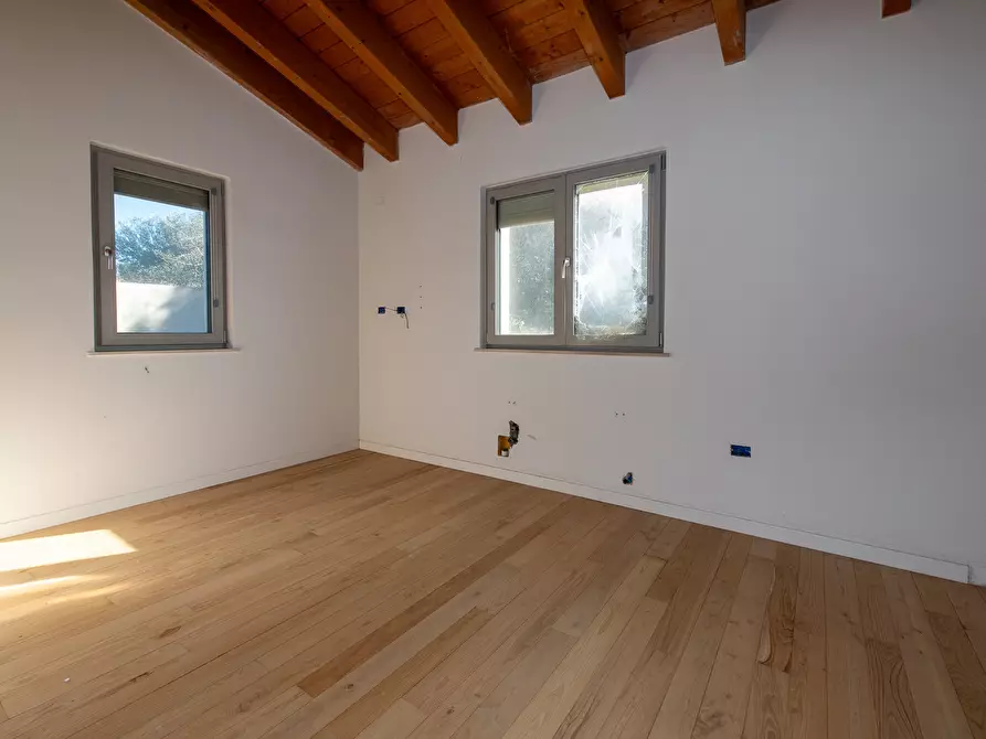 Immagine 29 di Villa in vendita  a Soleminis