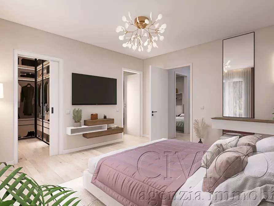 Immagine 4 di Porzione di casa in vendita  in Via Almagia R. a Padova
