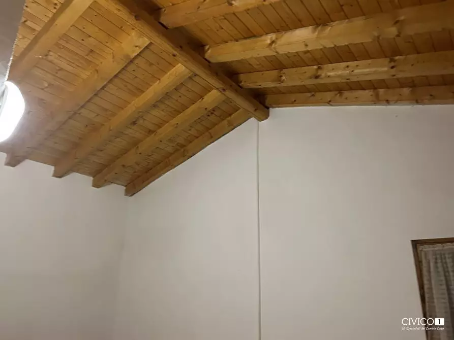 Immagine 10 di Rustico / casale in vendita  in Via Fagnini 8 a Villaga
