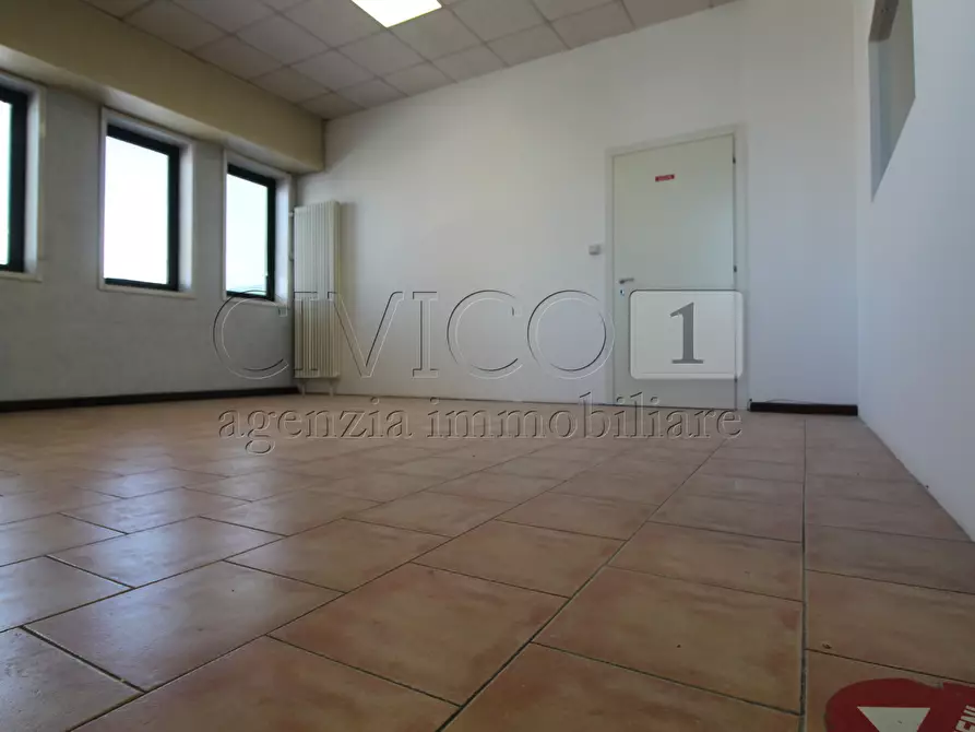 Immagine 6 di Ufficio in affitto  in VIA MEUCCI a Selvazzano Dentro