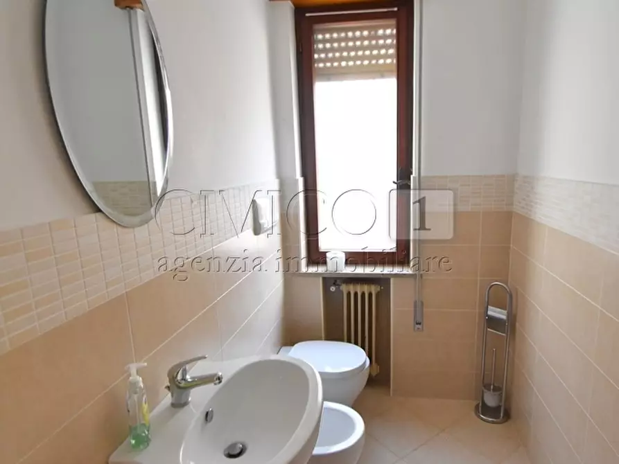 Immagine 18 di Casa bifamiliare in affitto  in ViaLE DELLA PACE 100 a Vicenza