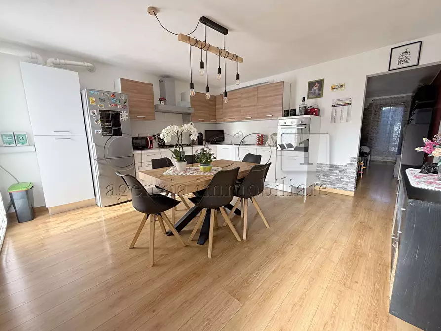 Immagine 1 di Porzione di casa in vendita  in Via Piave 112 a Quinto Vicentino