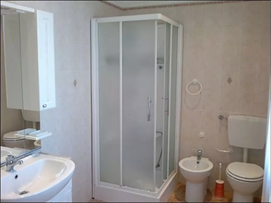 Immagine 5 di Bilocale in affitto  in via Marconi a Somma Lombardo