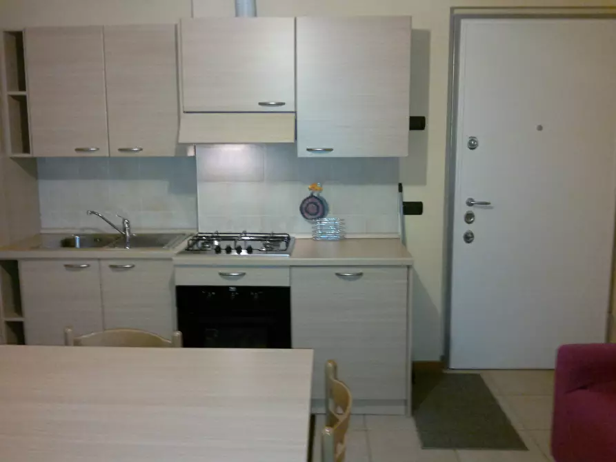 Immagine 2 di Bilocale in vendita  in via cattaneo a Gallarate