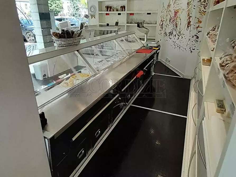 Immagine 5 di Attività commerciale in vendita  in Via della Provvidenza 78 a Rubano