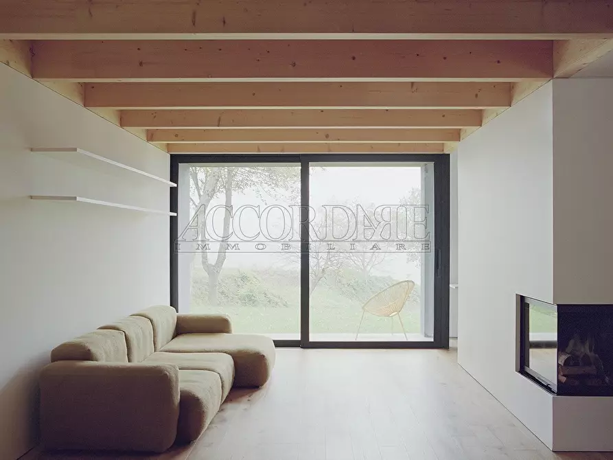 Immagine 12 di Casa indipendente in vendita  a Piazzola Sul Brenta