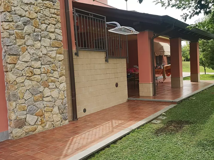 Immagine 30 di Villa in vendita  in Via Carbonara 32 a Castelnuovo Magra