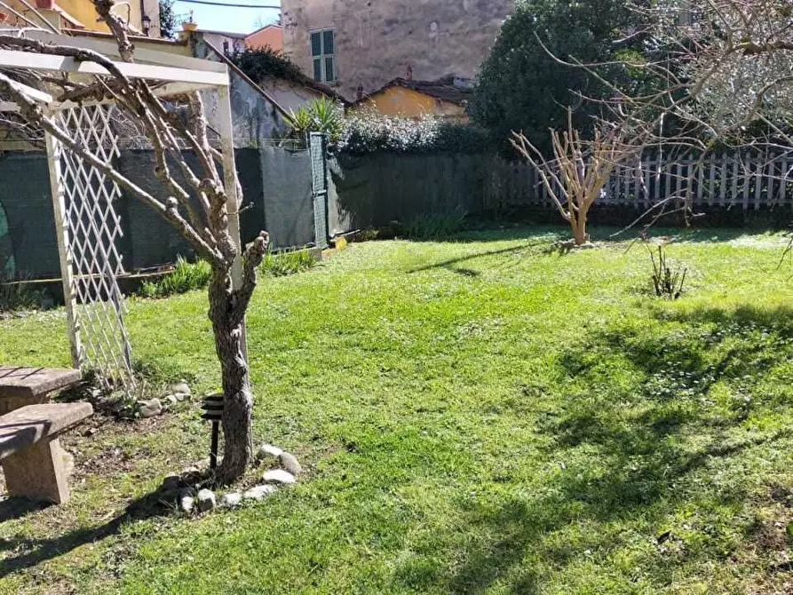 Immagine 36 di Casa semindipendente in vendita  in Via Valentini I° Traversa 39 a Arcola