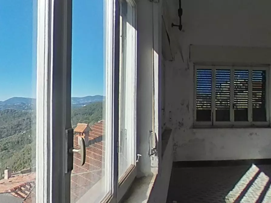 Immagine 10 di Casa bifamiliare in vendita  in Via Piazzola Falcin 5 a Sarzana