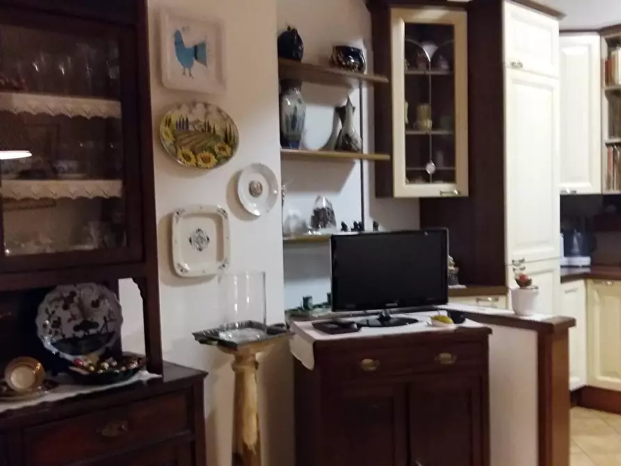 Immagine 6 di Casa semindipendente in vendita  in CORSO 40 a Ortonovo