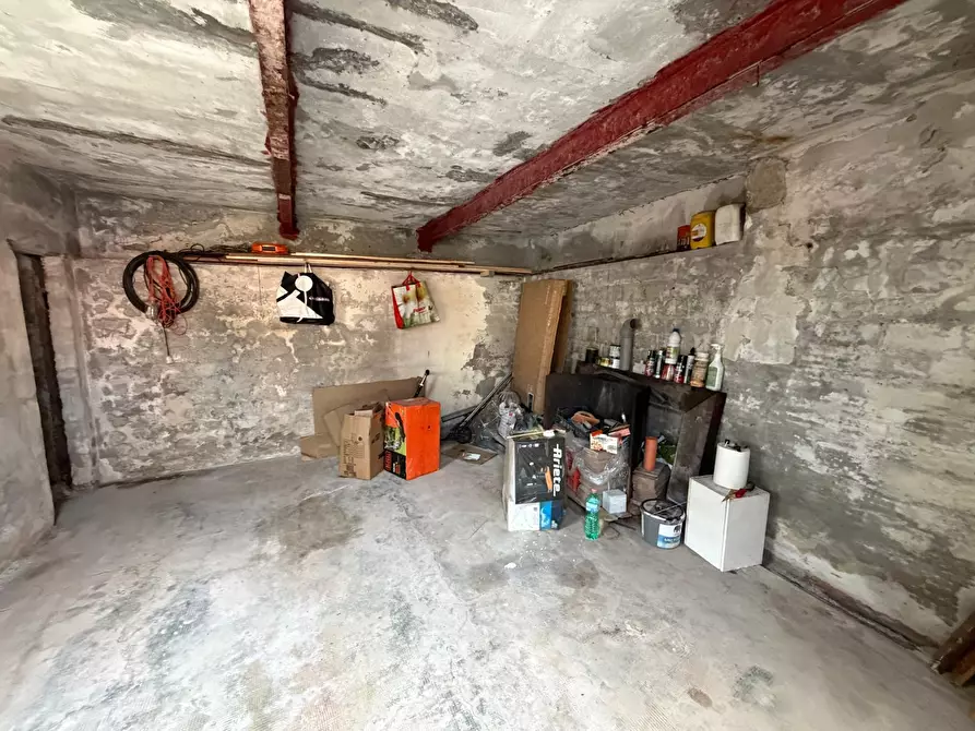Immagine 24 di Terratetto in vendita  in Via Serravalle a Ortonovo