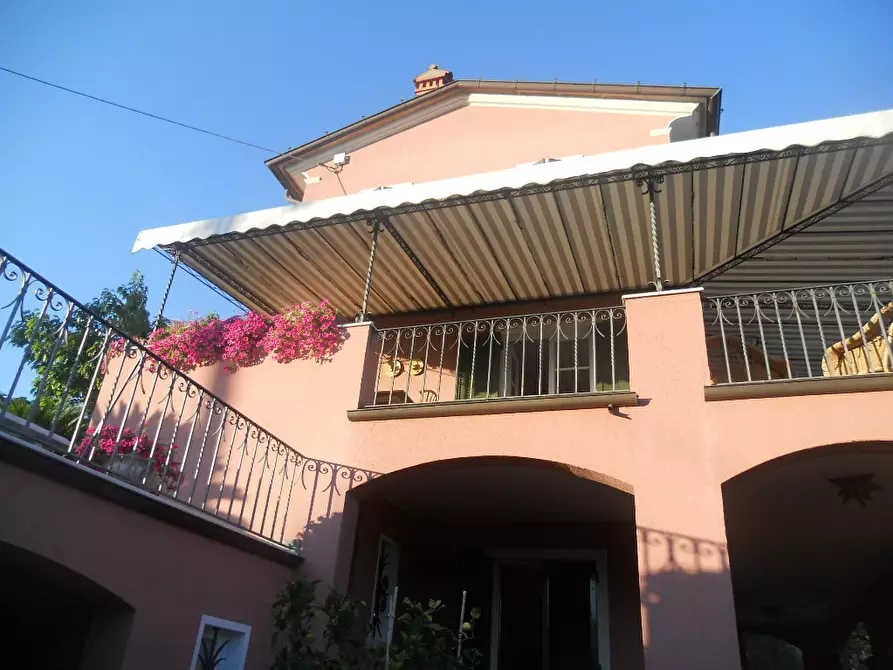 Immagine 70 di Villa in vendita  in Via Montefrancio 69 a Castelnuovo Magra