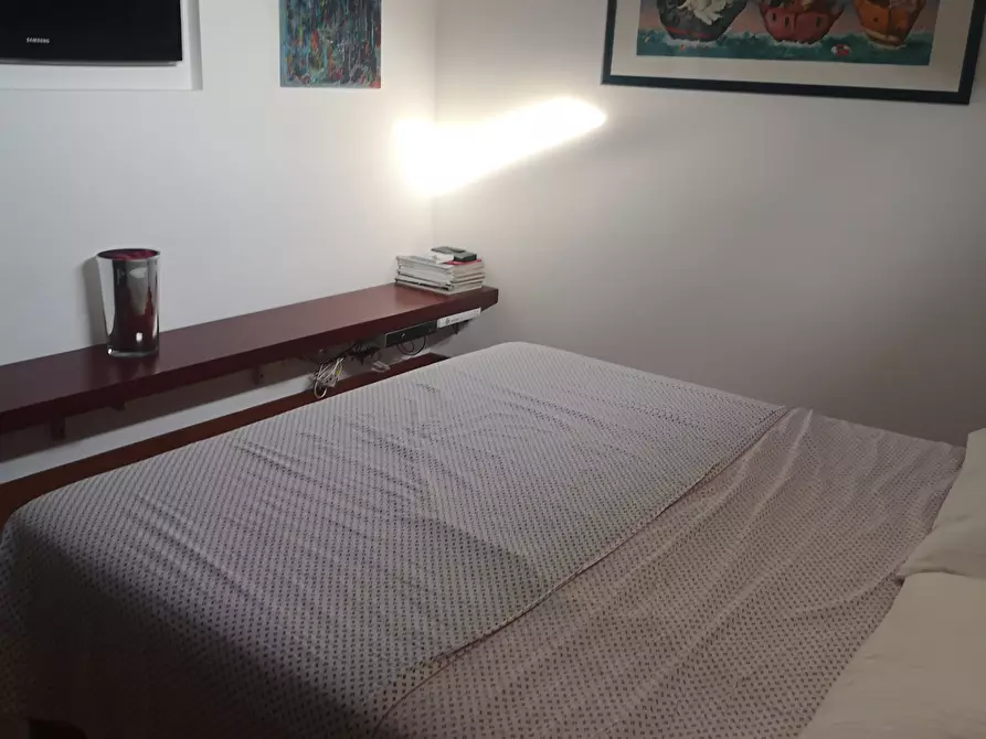 Immagine 37 di Casa semindipendente in vendita  in Via dei Pini 40 a Castelnuovo Magra