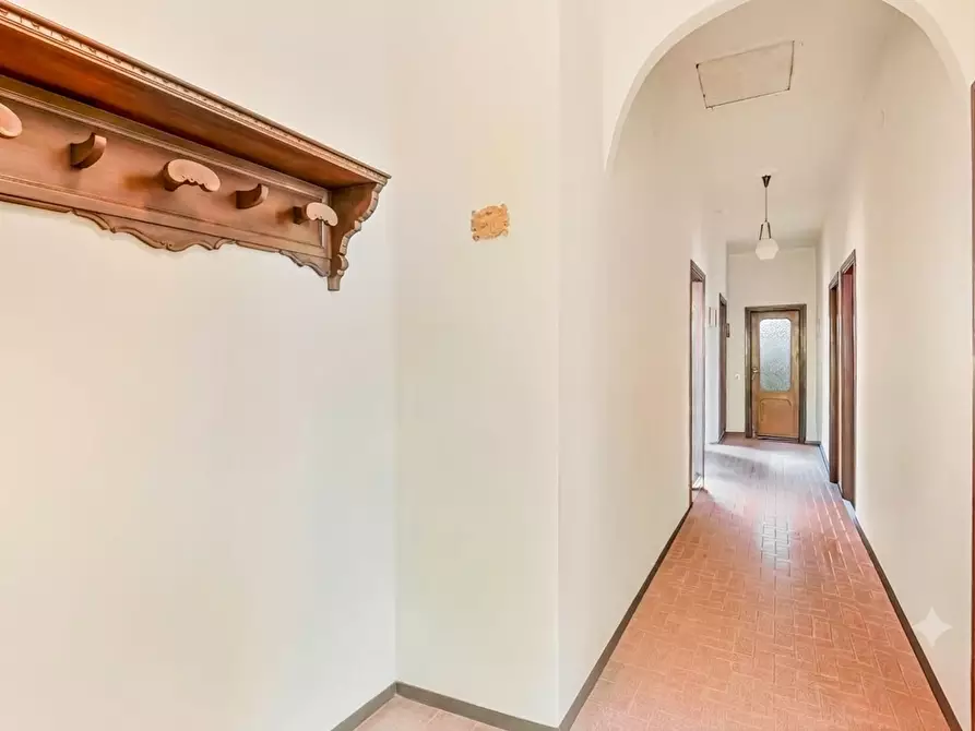 Immagine 5 di Casa bifamiliare in vendita  in Via Della Pace a Castelnuovo Magra