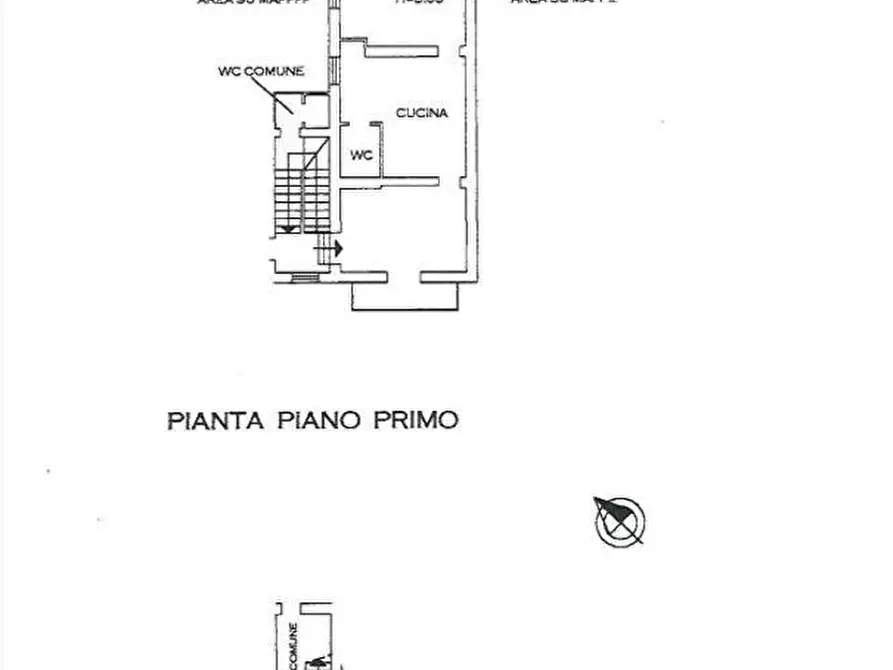 Immagine 23 di Trilocale in vendita  in Via Lunense a Carrara