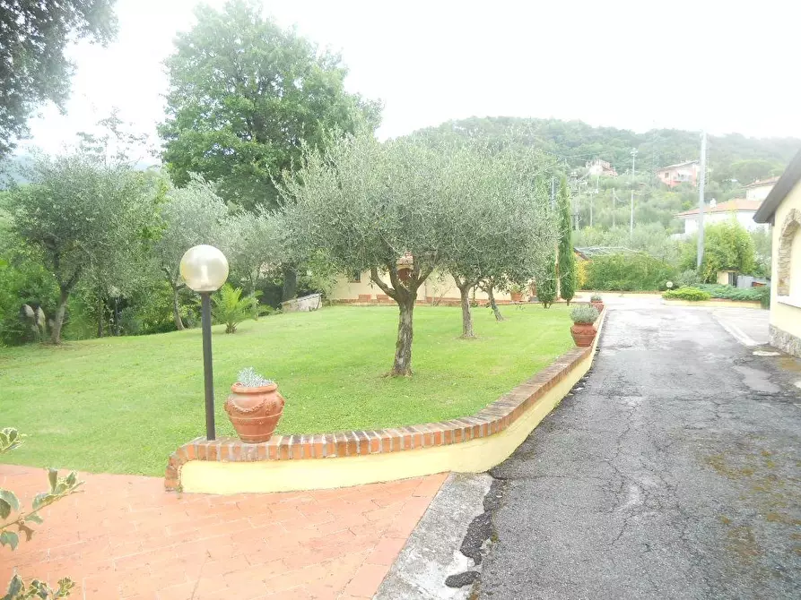 Immagine 39 di Villa in vendita  in Via Palvotrisia 92 a Castelnuovo Magra