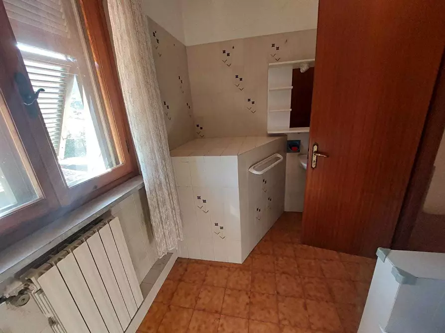 Immagine 17 di Casa semindipendente in vendita  in Via Luigi Einaudi 30 a Ameglia
