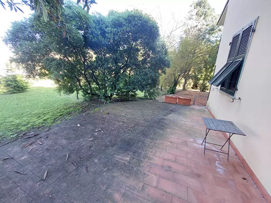 Immagine 8 di Casa semindipendente in vendita  in Via Luigi Einaudi 30 a Ameglia