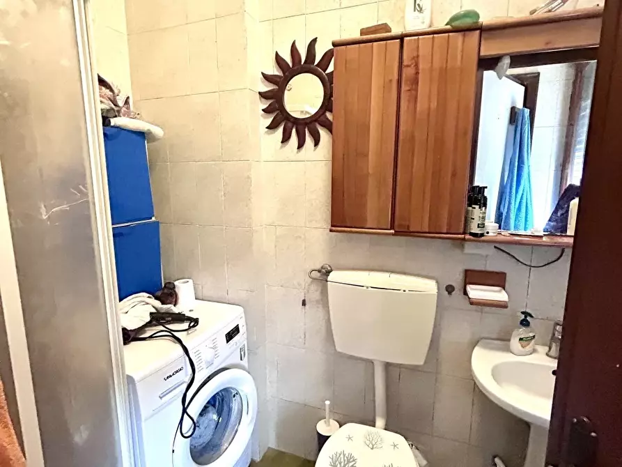 Immagine 19 di Casa semindipendente in vendita  in Via Serravalle 15 a Ortonovo